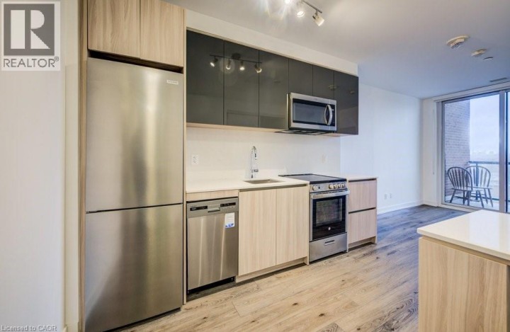 Photo 13 at 3100 KEELE Street 612