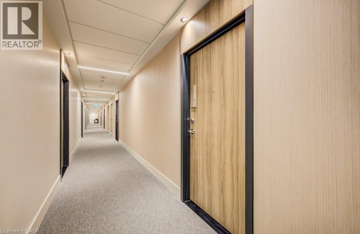 Photo 7 at 3100 KEELE Street 612