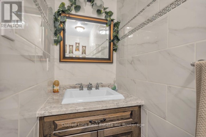 Photo 17 at 9294 Old Chapel Street, Straffordville, Bayham