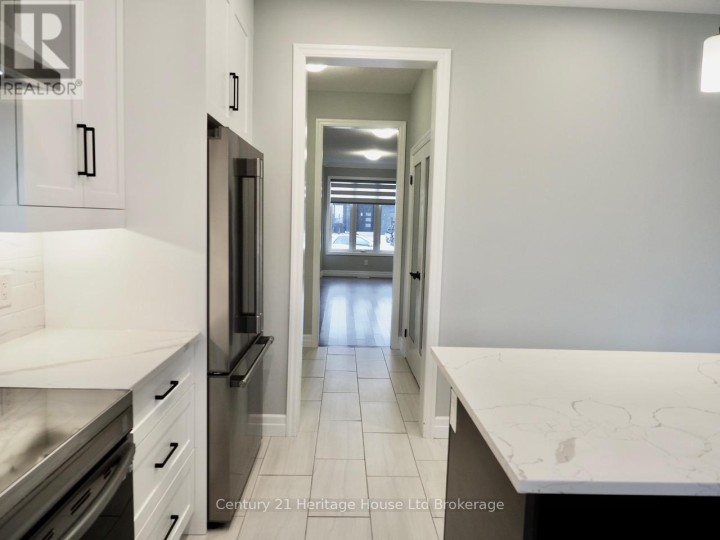 Photo 6 at 8 Sycamore Drive, Tillsonburg