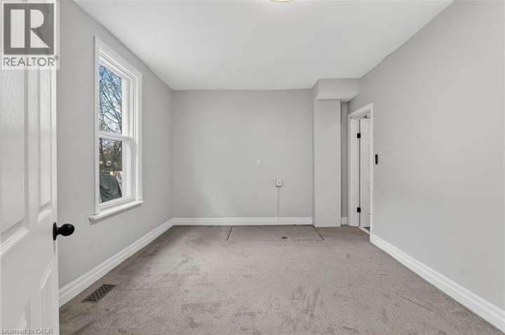 Photo 16 at 28 Cayuga Street, Brantford