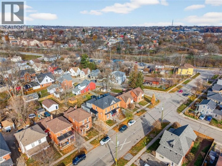 Photo 43 at 28 Cayuga Street, Brantford