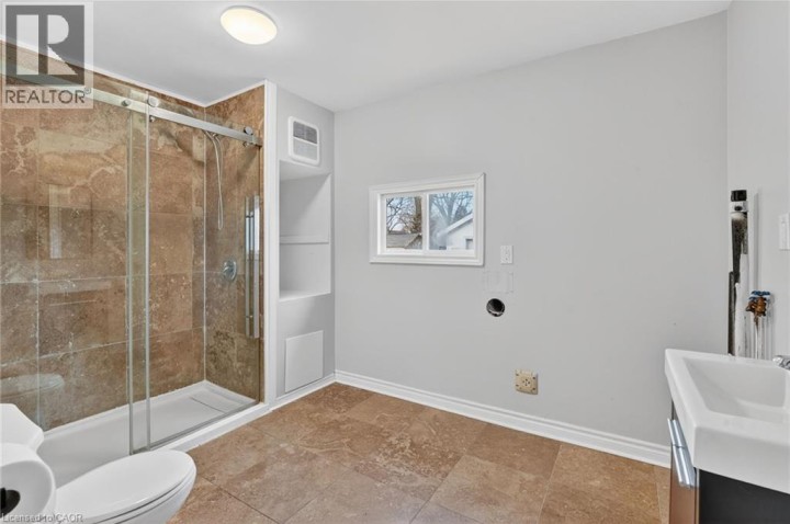 Photo 20 at 28 Cayuga Street, Brantford