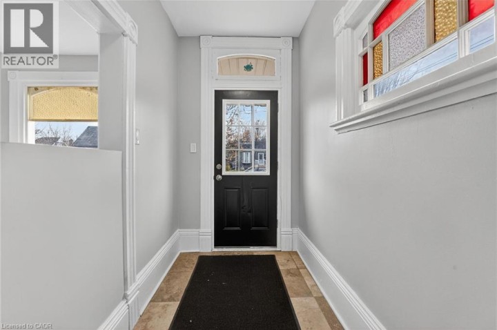 Photo 5 at 28 Cayuga Street, Brantford