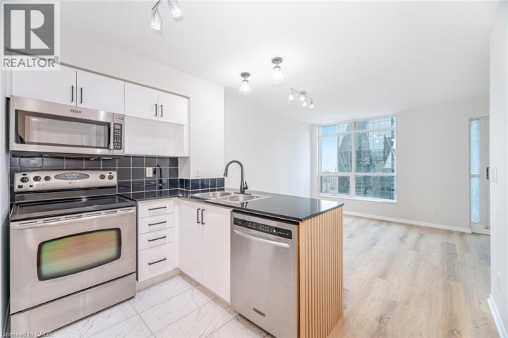 Photo 9 at 18 YONGE Street 3112