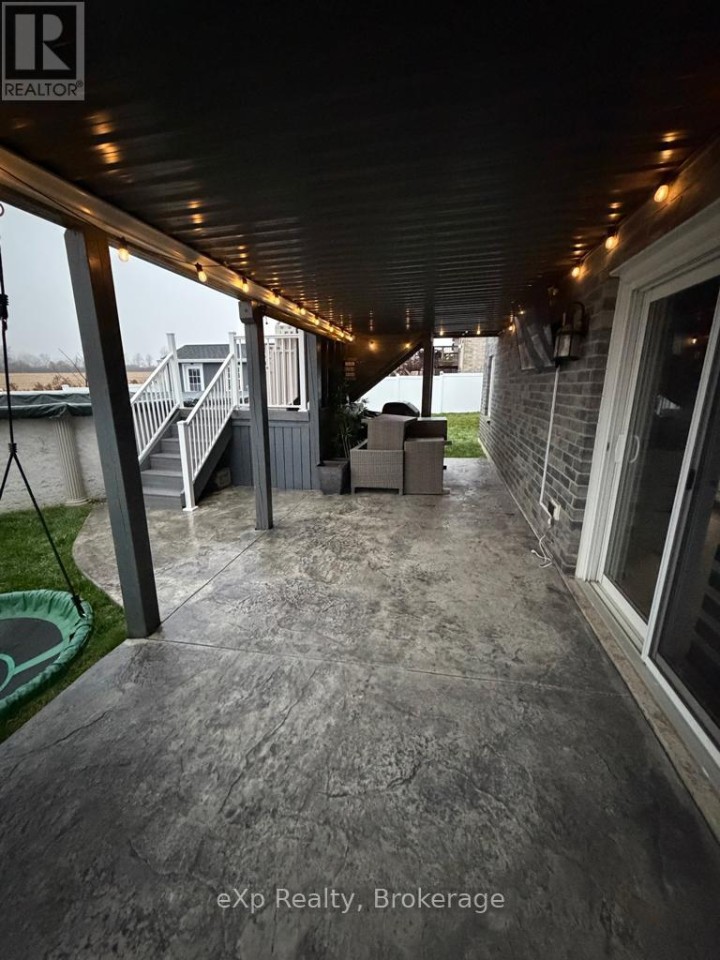 Photo 40 at 3 Morning Glory Drive, Tillsonburg