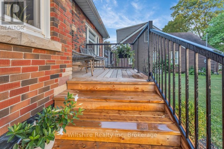 Photo 2 at 436 Broadway Street, Tillsonburg