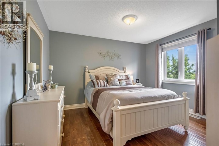 Photo 26 at 42 Davidson Court, Brantford