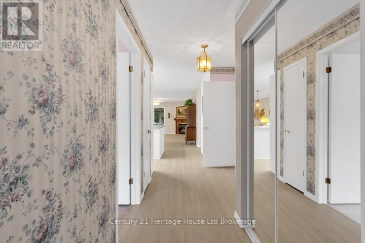 Photo 16 at 14 Mcdonald Court, Tillsonburg