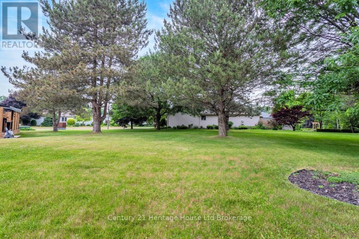Photo 22 at 14 Mcdonald Court, Tillsonburg