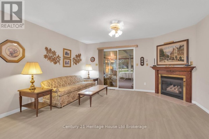 Photo 5 at 14 Mcdonald Court, Tillsonburg