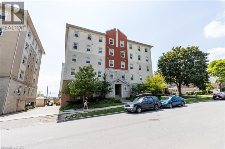 Photo 3 at 253 LESTER Street 101