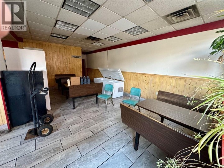 Photo 7 at 57 Dalhousie Street, Downtown Core, Brantford