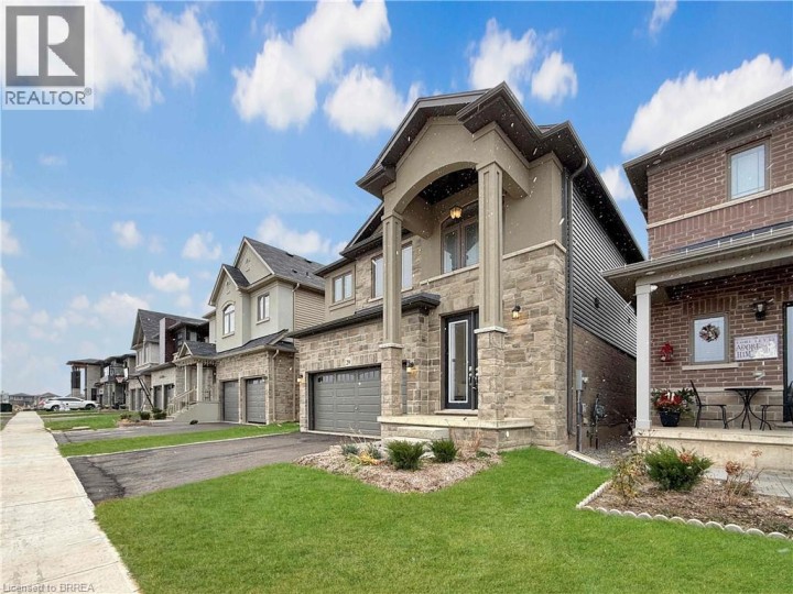 Photo 2 at 29 Mair Avenue, Brantford