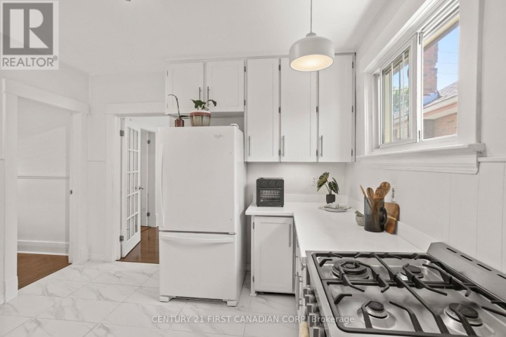 Photo 13 at 872 Lovett Street