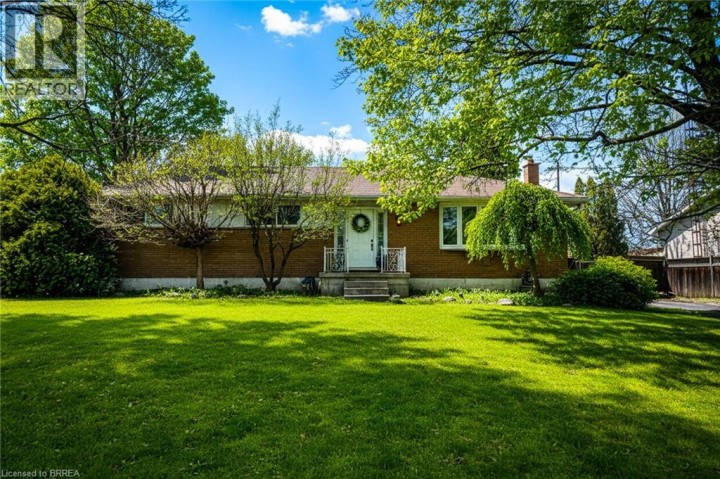 Photo 1 at 6 Bayly Drive, Innerkip (Green Lane Park), Woodstock