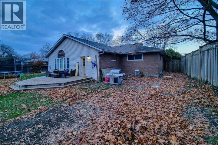 Photo 26 at 6 Bayly Drive, Innerkip (Green Lane Park), Woodstock