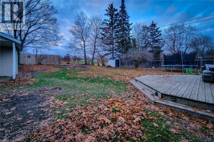 Photo 27 at 6 Bayly Drive, Innerkip (Green Lane Park), Woodstock