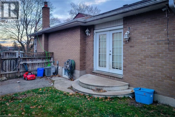 Photo 30 at 6 Bayly Drive, Innerkip (Green Lane Park), Woodstock