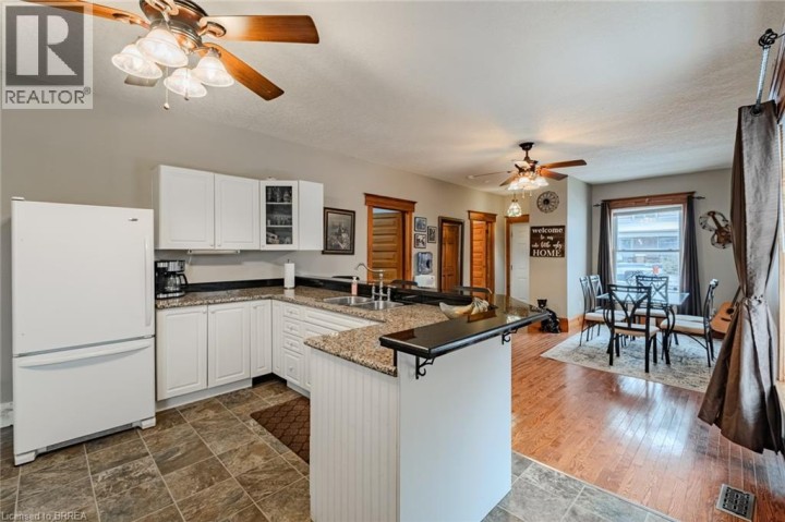 Photo 14 at 96 Emilie Street, Brantford