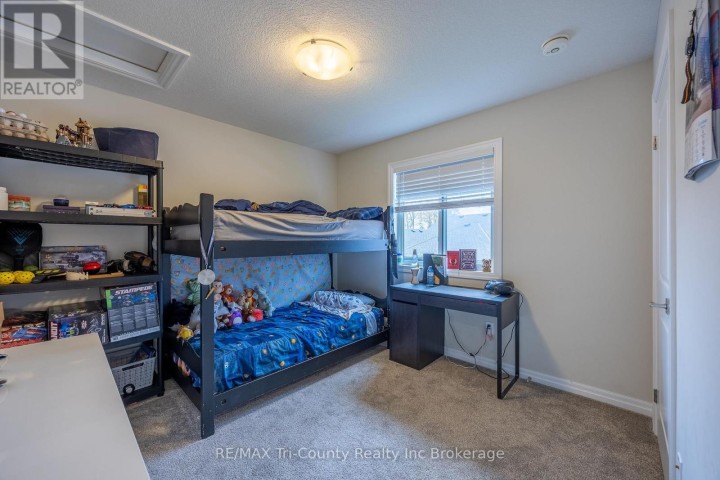 Photo 17 at 19 Sierra Street, Tillsonburg