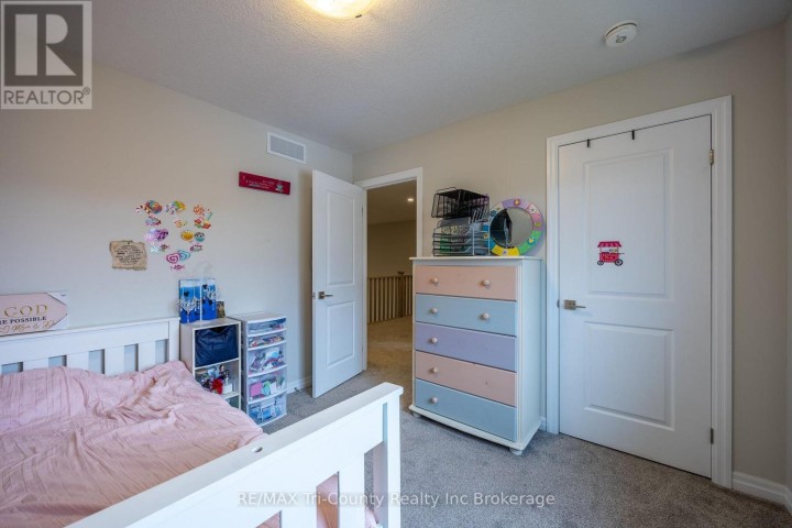 Photo 20 at 19 Sierra Street, Tillsonburg