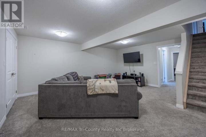 Photo 21 at 19 Sierra Street, Tillsonburg