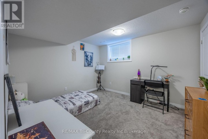 Photo 23 at 19 Sierra Street, Tillsonburg