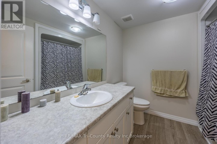 Photo 25 at 19 Sierra Street, Tillsonburg