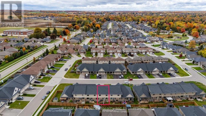 Photo 32 at 19 Sierra Street, Tillsonburg