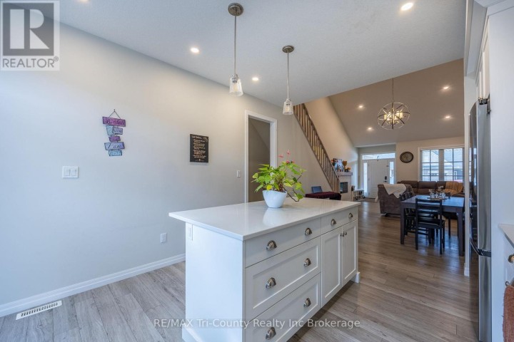 Photo 6 at 19 Sierra Street, Tillsonburg