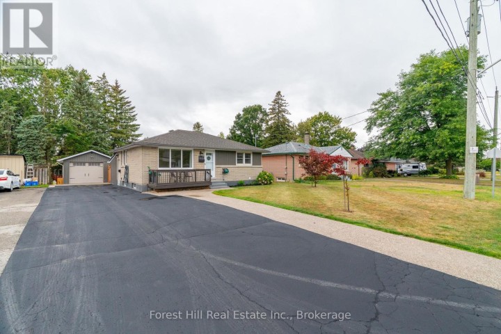 Photo 3 at 239 N Clarke Street, Woodstock - North, Woodstock