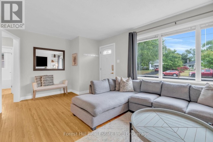 Photo 7 at 239 N Clarke Street, Woodstock - North, Woodstock