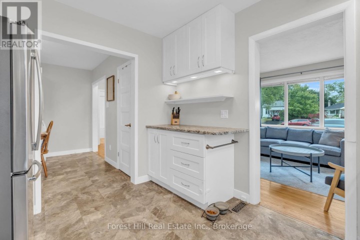 Photo 9 at 239 N Clarke Street, Woodstock - North, Woodstock