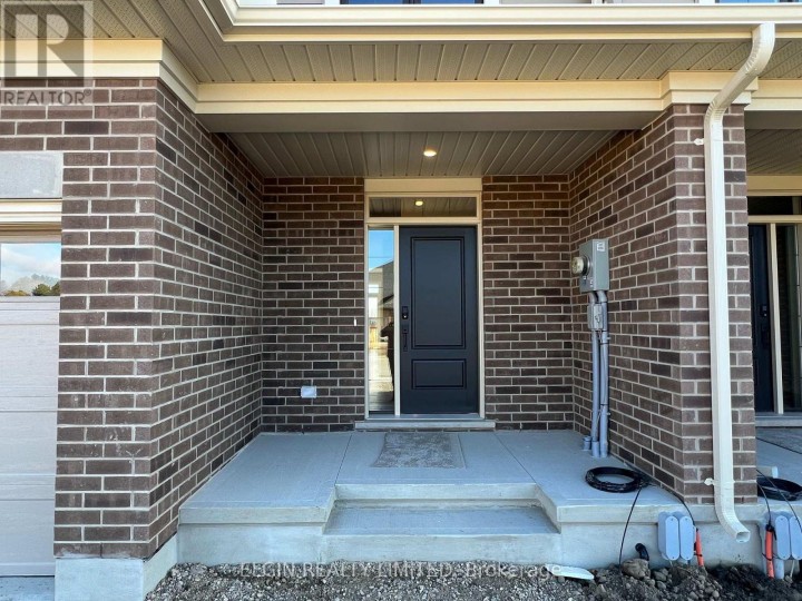 Photo 4 at 73 Braun Avenue, Tillsonburg