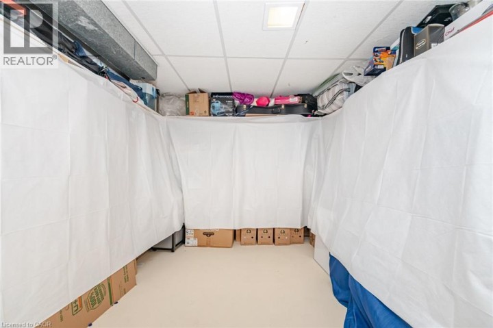 Photo 33 at 17 White Owl Crescent, Brantford