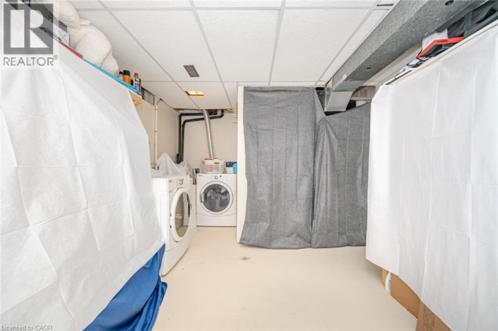 Photo 34 at 17 White Owl Crescent, Brantford