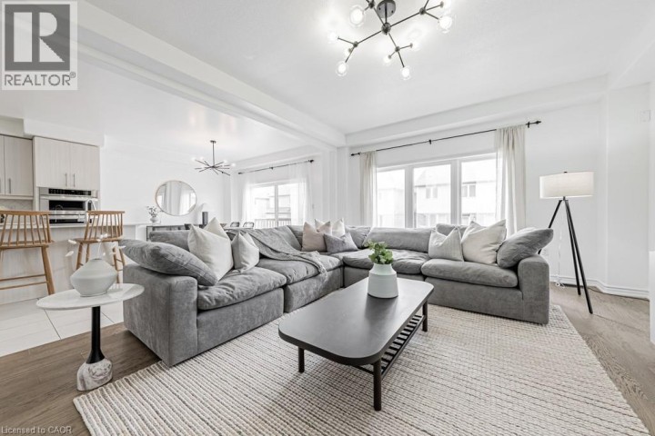 Photo 13 at 462 Blackburn Drive, Brantford