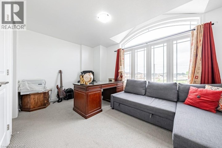 Photo 32 at 462 Blackburn Drive, Brantford