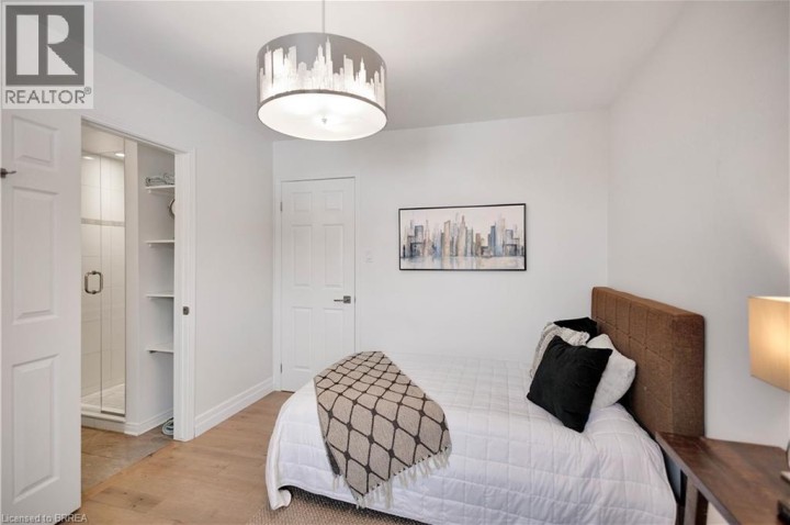 Photo 29 at 21 Riva Ridge, Brantford