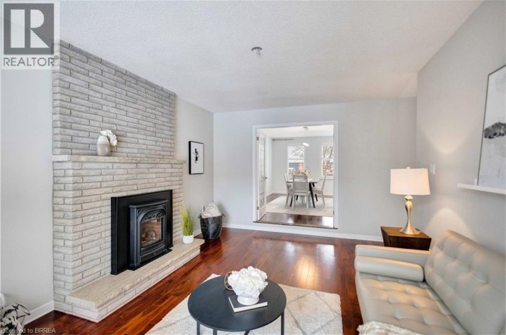 Photo 7 at 21 Riva Ridge, Brantford