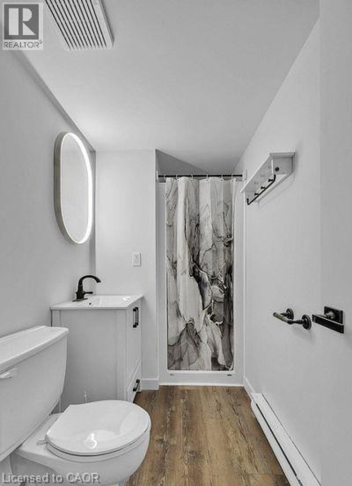 Photo 13 at 125 BAY Street 6, Woodstock