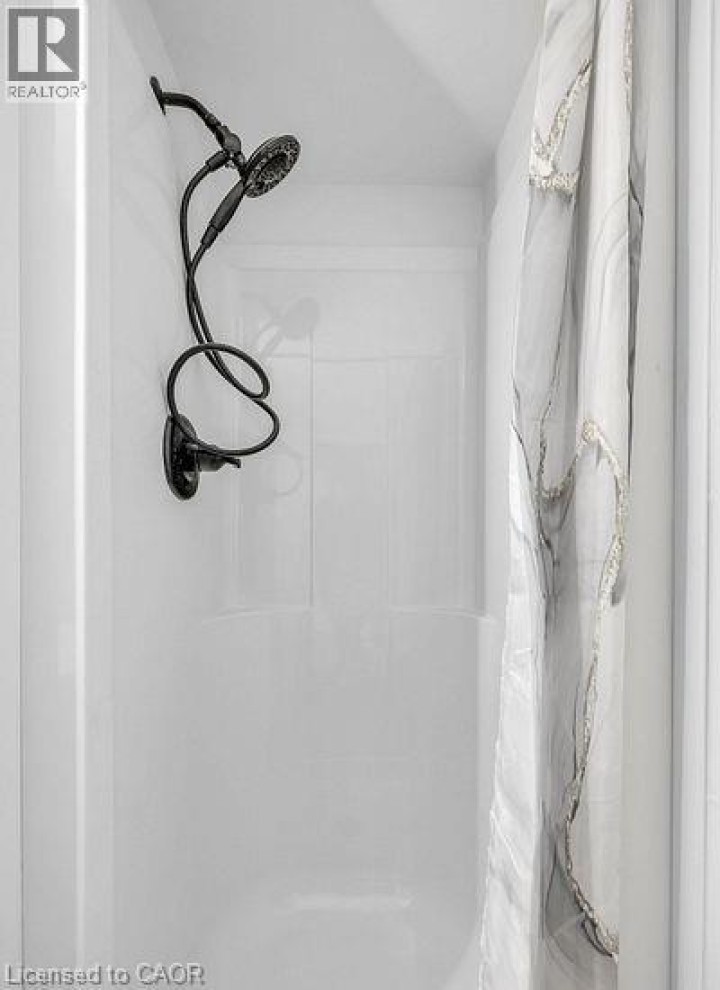 Photo 14 at 125 BAY Street 6, Woodstock