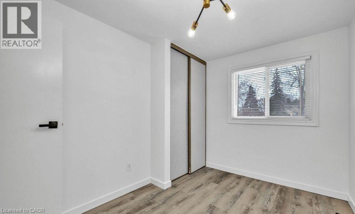 Photo 24 at 125 BAY Street 6, Woodstock