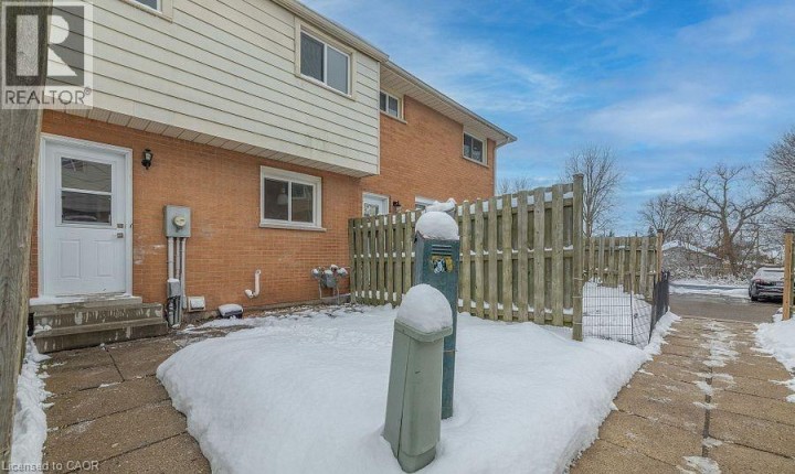 Photo 5 at 78 BEE Street 11, Woodstock