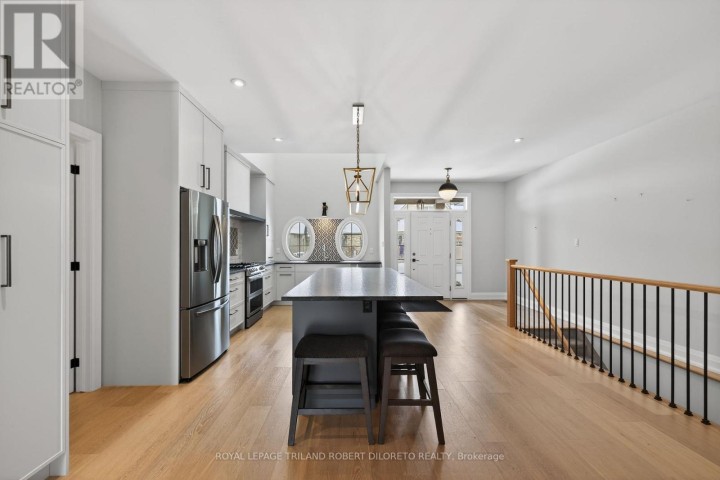 Photo 11 at 302 - 5 Wood Haven Drive, Tillsonburg