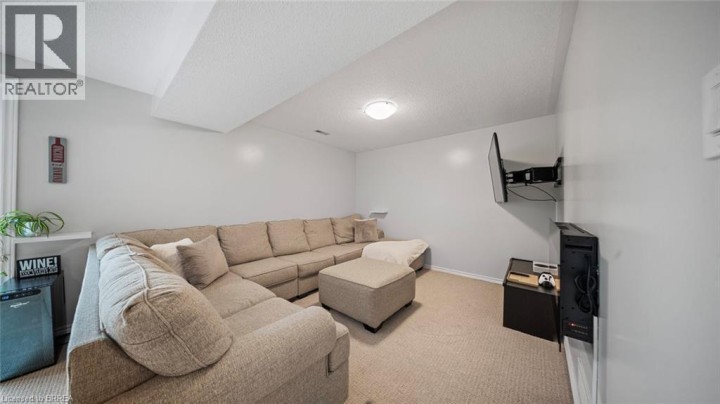 Photo 18 at 45 Latzer Crescent, Brantford