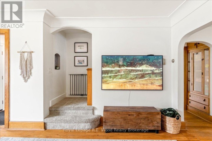 Photo 6 at 15 Mckenzie Street, Tillsonburg