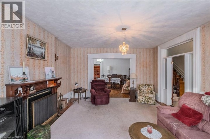 Photo 17 at 17 Hawarden Avenue, Brantford