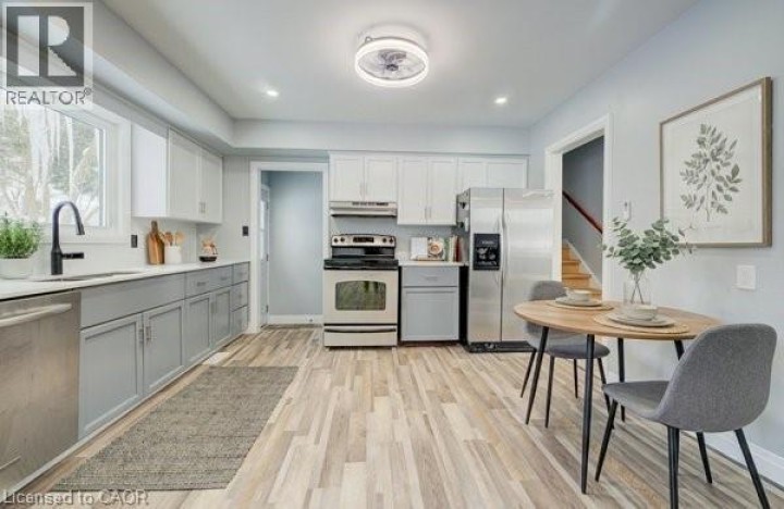 Photo 17 at 659 Gladstone Drive, Woodstock